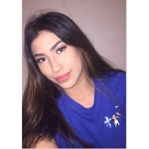 Meet your Posher, Gabriela